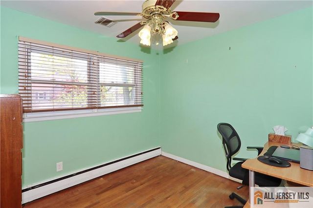 196 Worth Street, Iselin, NJ 08830