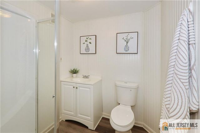 196 Worth Street, Iselin, NJ 08830