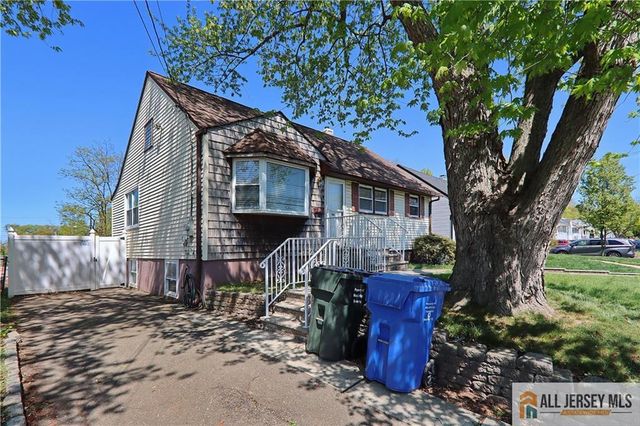 196 Worth Street, Iselin, NJ 08830