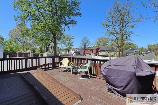 196 Worth Street, Iselin, NJ 08830