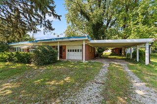 2 Notre Dame Hills, Belleville, IL 62223