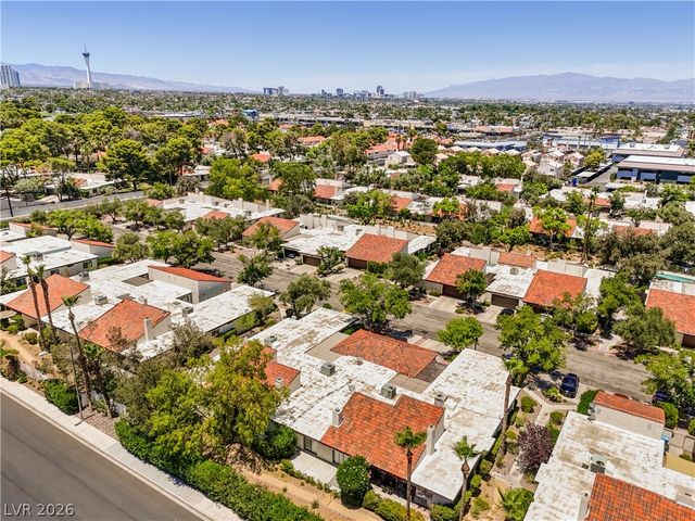 2731 San Lago Court, Las Vegas, NV 89121