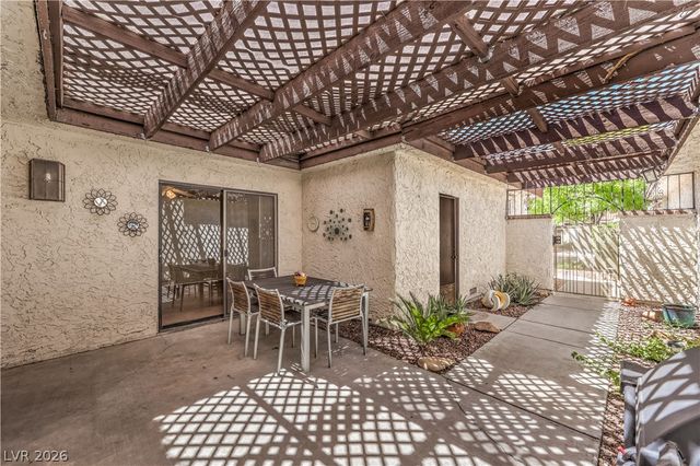 2731 San Lago Court, Las Vegas, NV 89121