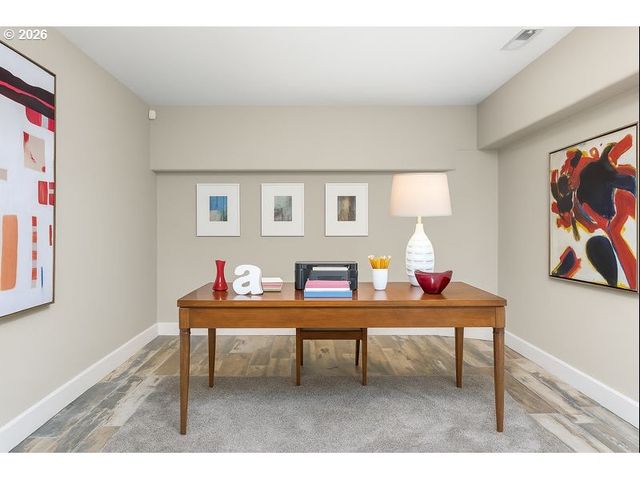 2010 MAPLE Ter, West Linn, OR 97068