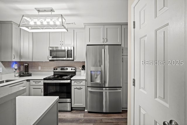 100 Kensington Blvd Apt 318, Bluffton, SC 29910