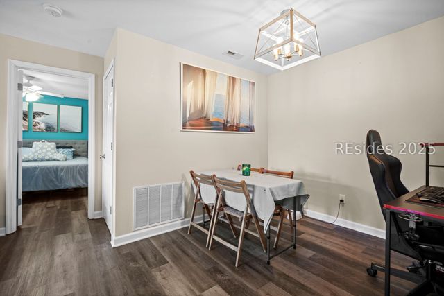 100 Kensington Blvd Apt 318, Bluffton, SC 29910