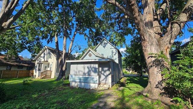 4031 Fremont Avenue N, Minneapolis, MN 55412