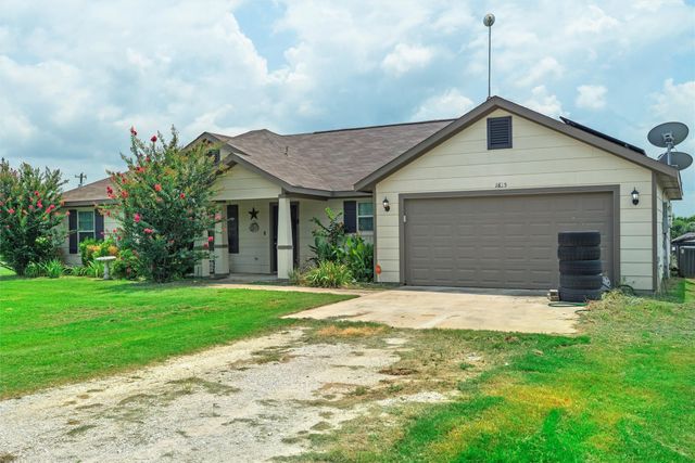 1835 Carter Road, Springtown, TX 76082