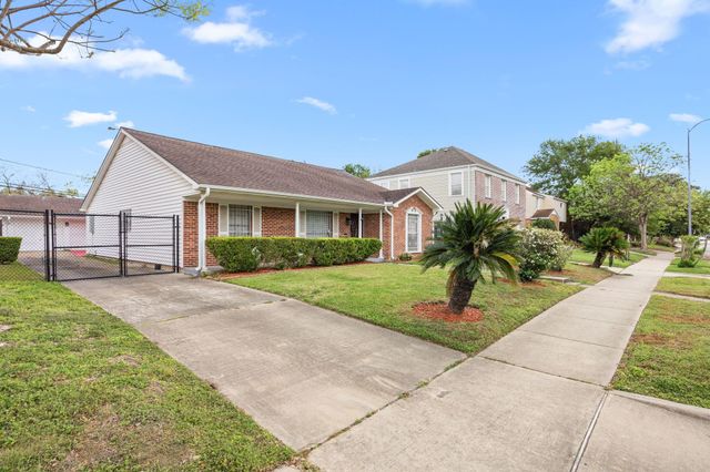 6443 Lawndale Street, Houston, TX 77023