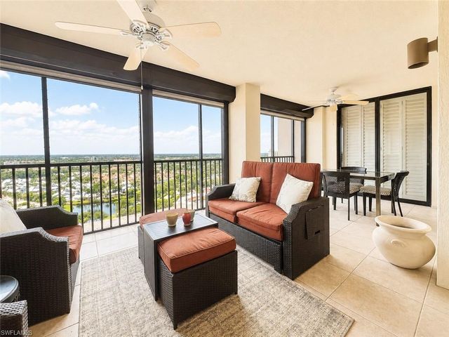5601 Turtle Bay DR 2003, Naples, FL 34108