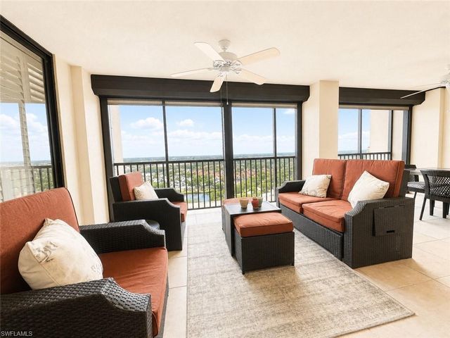 5601 Turtle Bay DR 2003, Naples, FL 34108