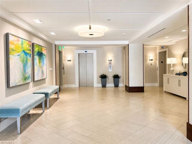 5601 Turtle Bay DR 2003, Naples, FL 34108