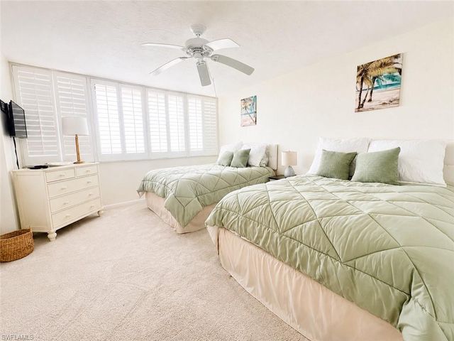 5601 Turtle Bay DR 2003, Naples, FL 34108