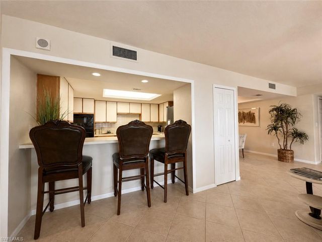 5601 Turtle Bay DR 2003, Naples, FL 34108