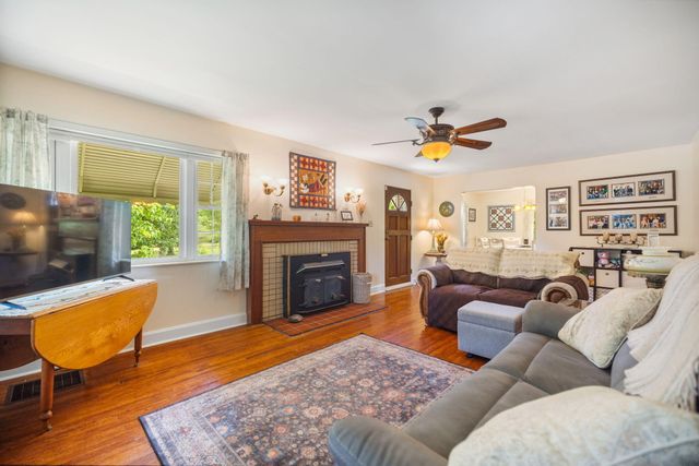 7850 Cumberland Falls Highway, Corbin, KY 40701