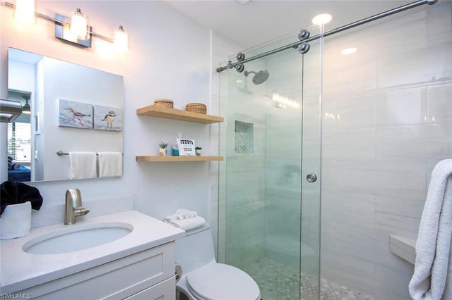 671 E Gulf DR 3C3, Sanibel, FL 33957