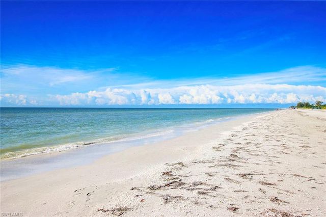 671 E Gulf DR 3C3, Sanibel, FL 33957