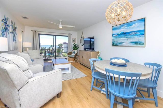 671 E Gulf DR 3C3, Sanibel, FL 33957