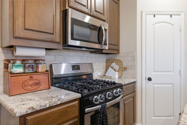 610 Boxwood Court, Greenville, TX 75402