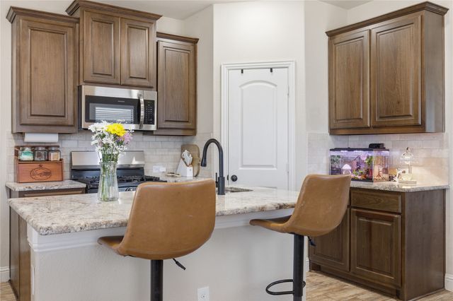 610 Boxwood Court, Greenville, TX 75402