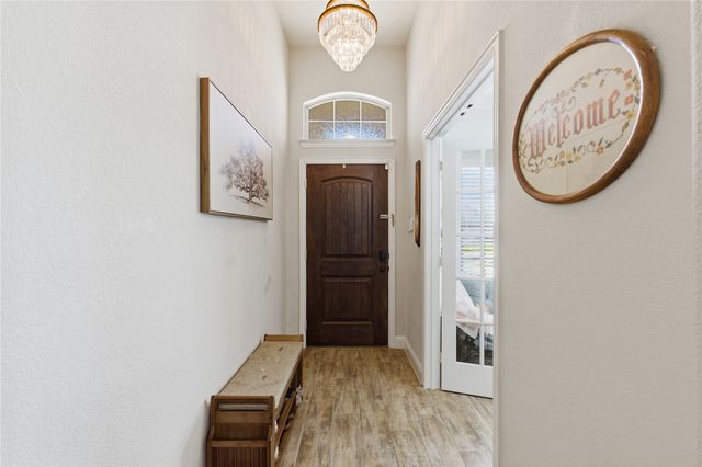 610 Boxwood Court, Greenville, TX 75402