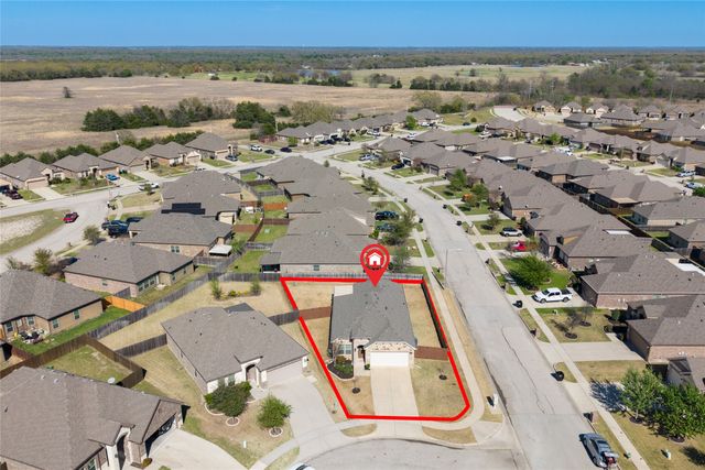 610 Boxwood Court, Greenville, TX 75402