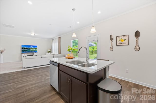 8131 Jonagold Lane, Charlotte, NC 28215