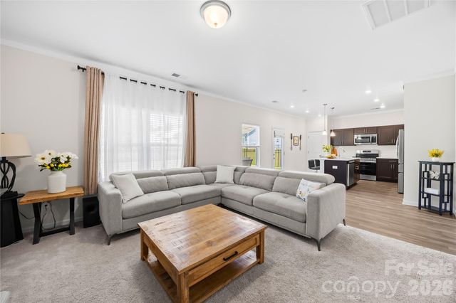 8131 Jonagold Lane, Charlotte, NC 28215