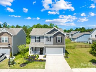 8131 Jonagold Lane, Charlotte, NC 28215