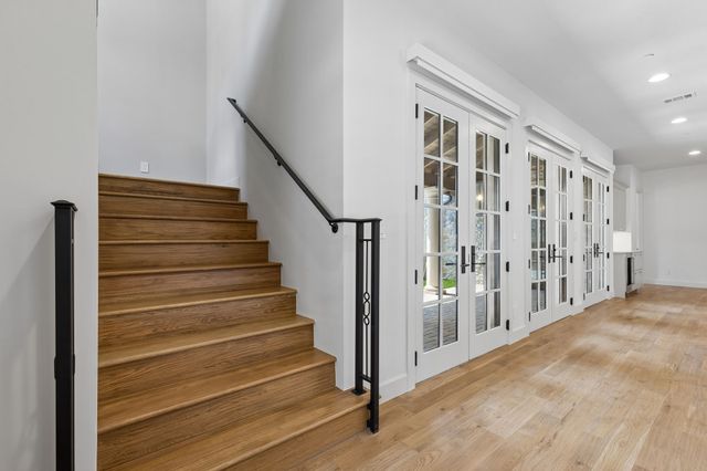 76 Cortes Drive, Westlake, TX 76262