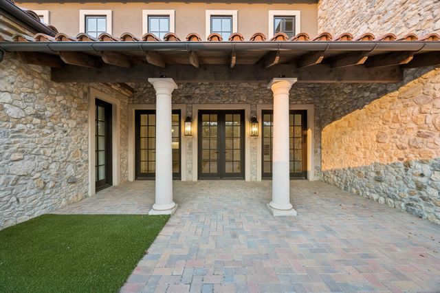 76 Cortes Drive, Westlake, TX 76262
