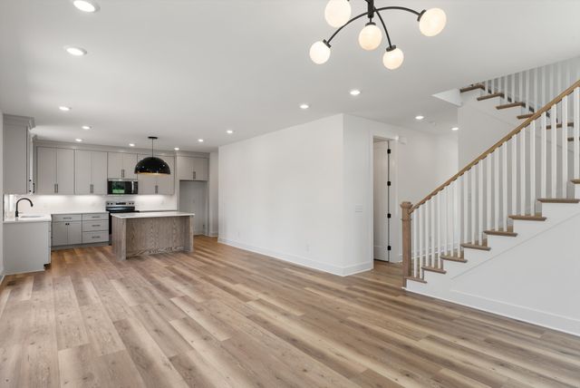 1301 Alderwood Pass, Nashville, TN 37207