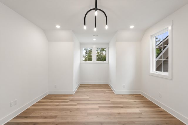 1301 Alderwood Pass, Nashville, TN 37207