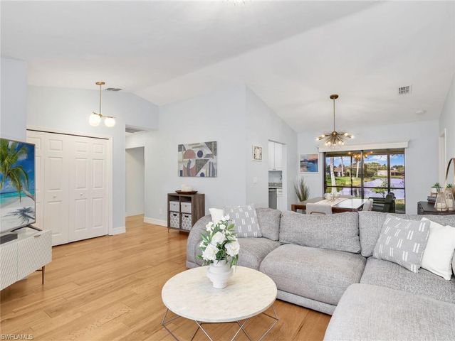 6980 Saint Edmunds LOOP, Fort Myers, FL 33966