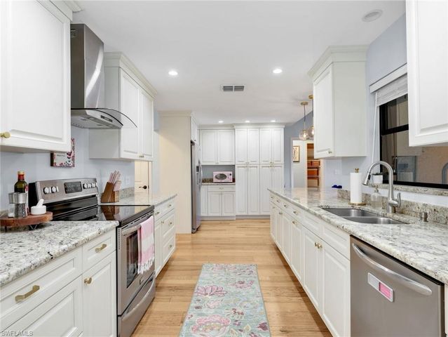 6980 Saint Edmunds LOOP, Fort Myers, FL 33966