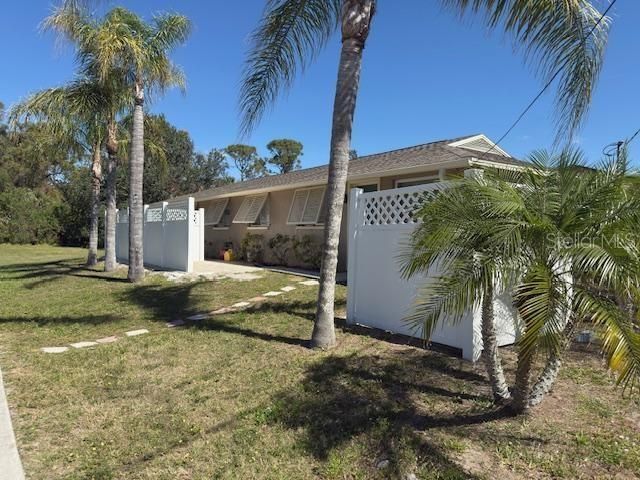 131 W PERRY LANE, Englewood, FL 34224