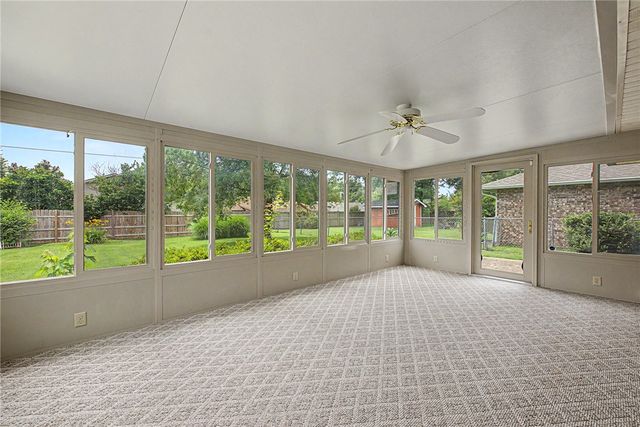 1708 Lawrence Street, Bentonville, AR 72712