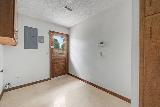 1708 Lawrence Street, Bentonville, AR 72712