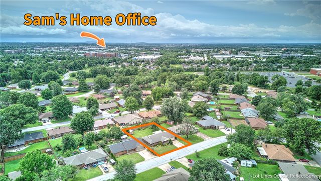 1708 Lawrence Street, Bentonville, AR 72712