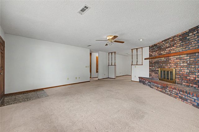 1708 Lawrence Street, Bentonville, AR 72712