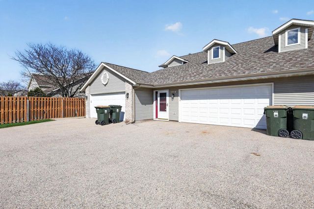 858 St. Albert the Great Drive, Sun Prairie, WI 53590