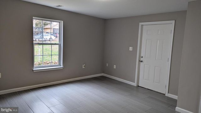 113 COLBURN DR, Manassas Park, VA 20111