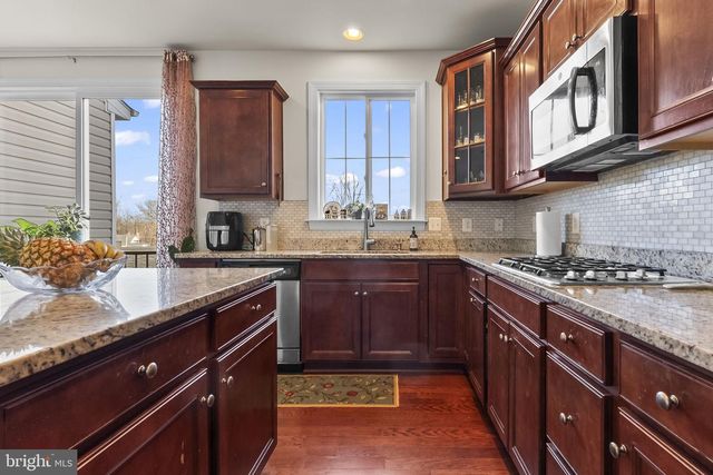 27 EDEN TERRACE LN, Catonsville, MD 21228