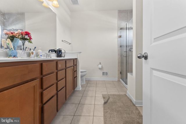 27 EDEN TERRACE LN, Catonsville, MD 21228