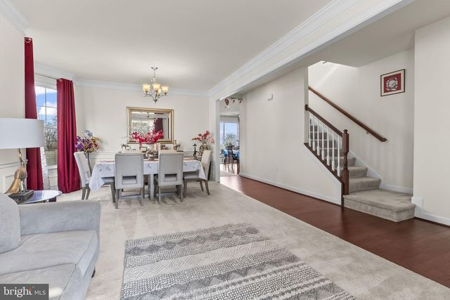 27 EDEN TERRACE LN, Catonsville, MD 21228