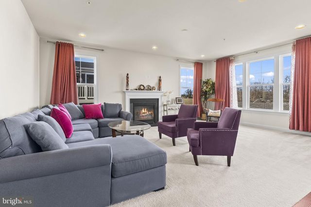 27 EDEN TERRACE LN, Catonsville, MD 21228