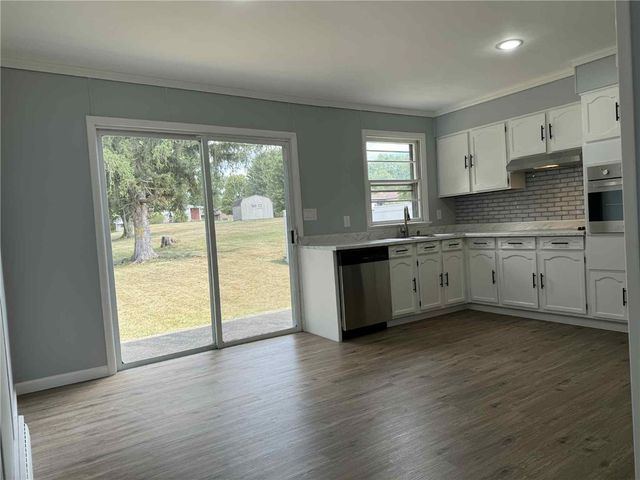 34 LEXINGTON AVENUE, North Union Twp, PA 15401