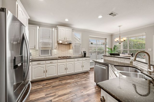 5044 Harney Drive, Fort Worth, TX 76244