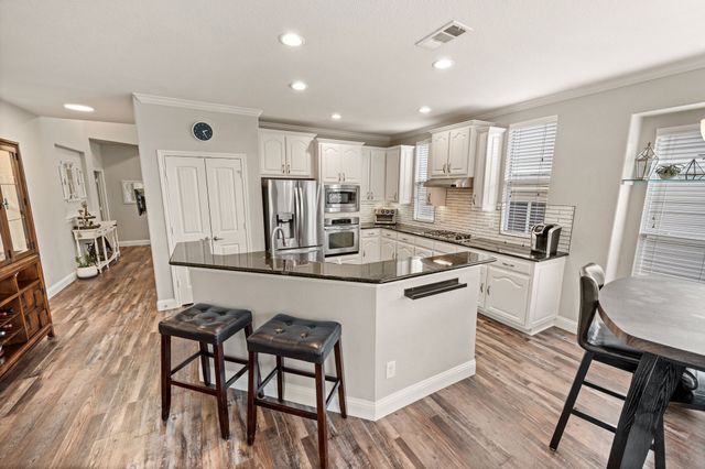 5044 Harney Drive, Fort Worth, TX 76244