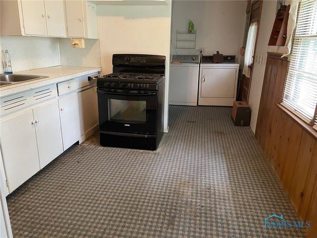 5213 Fairgreen Drive, Toledo, OH 43613